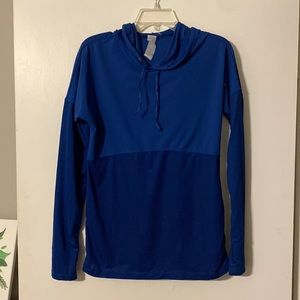 Fabletics hooded long sleeved workout shirt